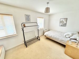 Photo 9- click for photo gallery